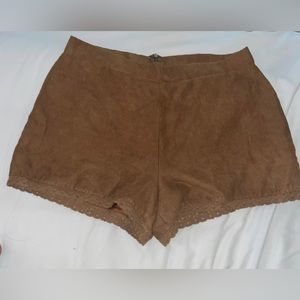 About A Girl LA Size M Faux Suede Brown Shorts